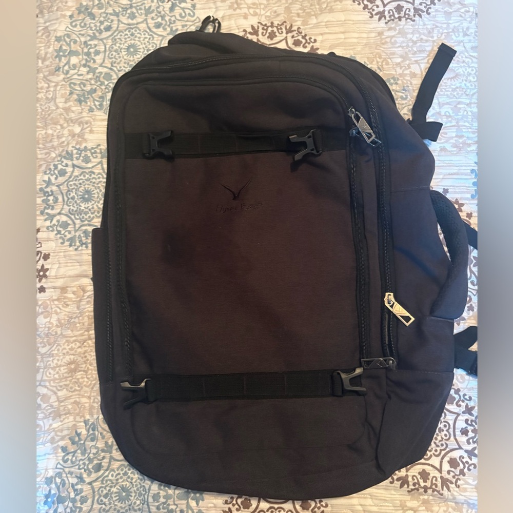Hynes Eagle Carry On Backpack
